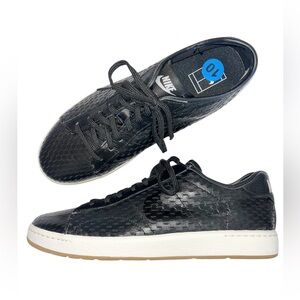 Nike Tennis Classic Ultra Decon Leather Sneakers - Size 10